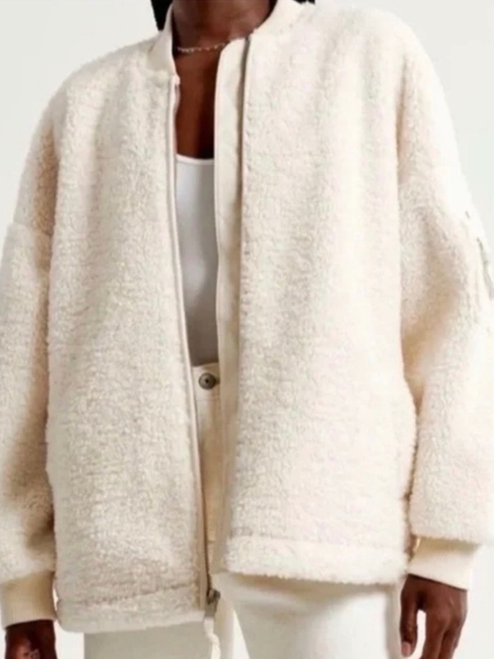 Abercrombie Cozy Sherpa Bomber Jacket in Cream- brand new!